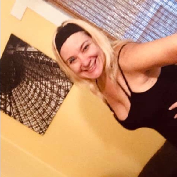 Meet your Posher, Tara - Picture 15 of 16